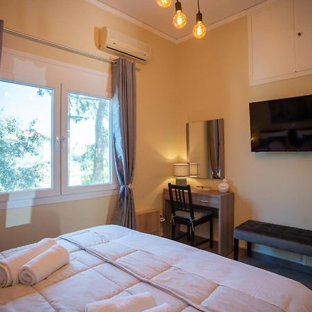 Two Bedroom Apartment, Mytilene Lesvos Exterior photo